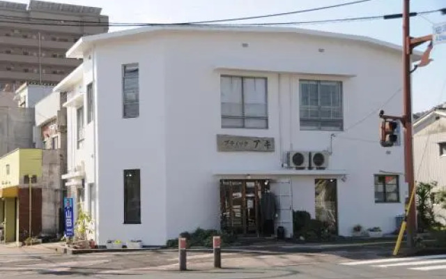 Guest House Aki