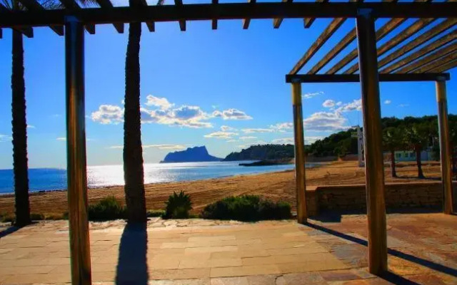 Apartment with mountain view and garden in Benissa