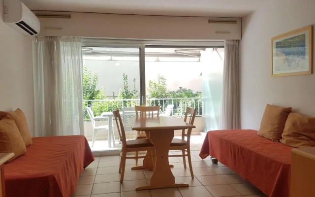 Appartement Saint-Raphaël, 1 pièce, 3 personnes - FR-1-466A-35