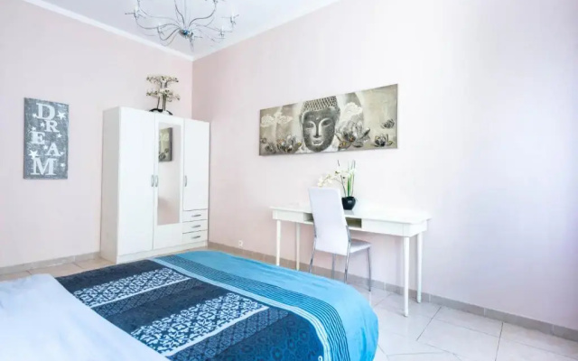 Notre Dame - Huge Sunny Modern 2br Flat - Terrace