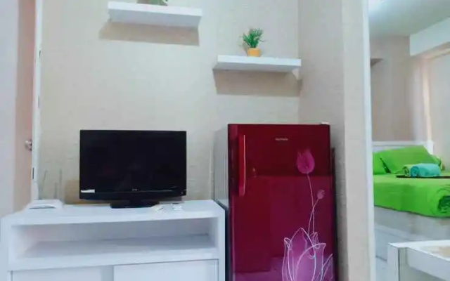 Apartment Kalibata City by Novi