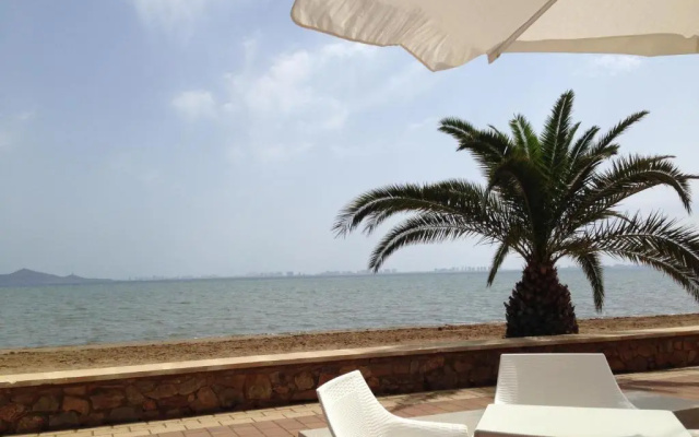 Los Nietos Apartment