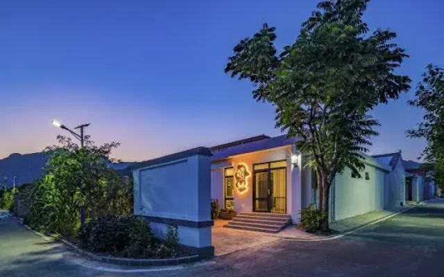 Longqingxia Tongluyushe Private Tang Parent-child Homestay