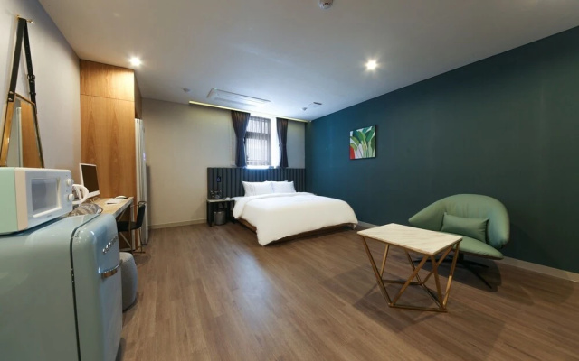 Jeonju Geumamdong Carlton Hill Hotel