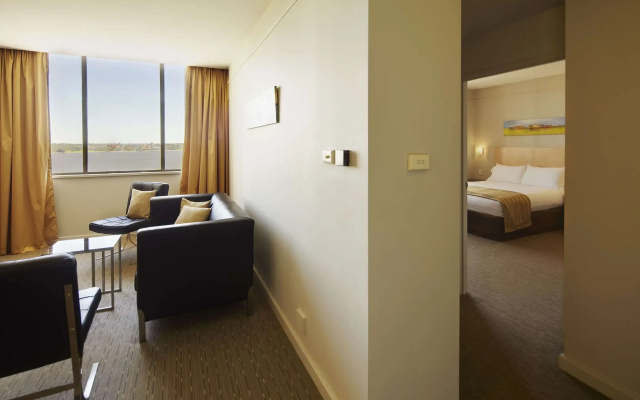Quality Hotel Ambassador Perth