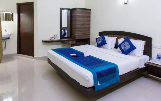 OYO 3471 Hotel Priso