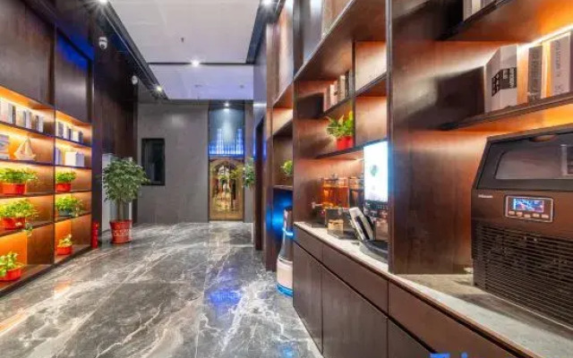 Zhihan Huanpeng Hotel (Kashgar Convention and Exhibition Center)