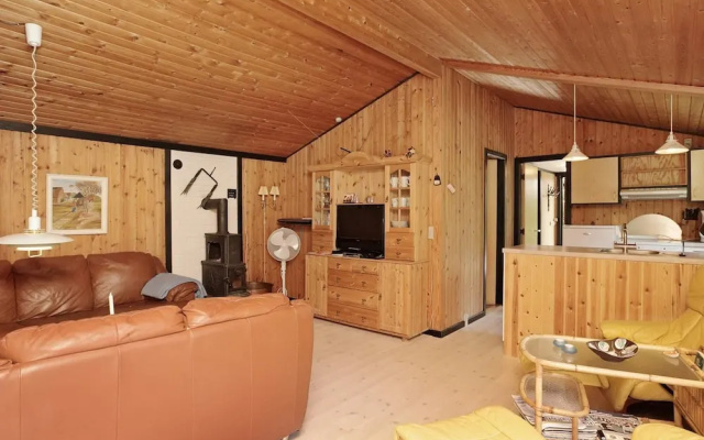 6 Person Holiday Home in Laeso-by Traum