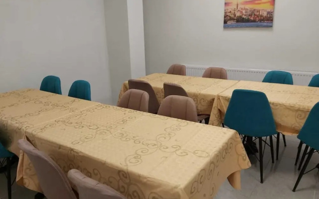 Camellia Hostel
