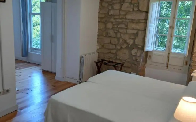 Hosteria Senorio De Bizkaia