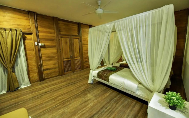 Bayu Lestari Island Resort