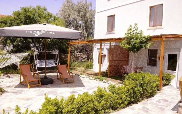 Saklıbahçe Hotel
