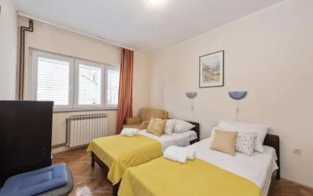 Apartments Tara