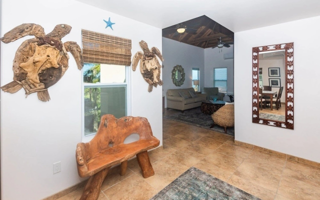 Tortuga Terrace-43 Lawson Rock 3 Bedroom Home by RedAwning