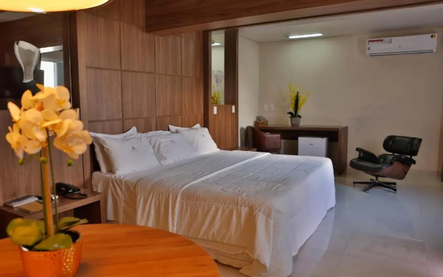 Agulhon Hotel