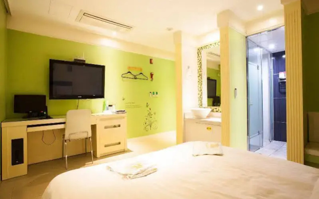Hotel LaNuit