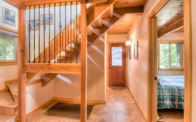 Chamberland Getaway Lake Views w/ Deck!