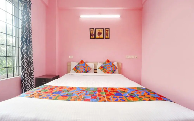 Fabhotel Reem Residency