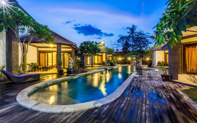 Pondok Baruna Frangipani Resort