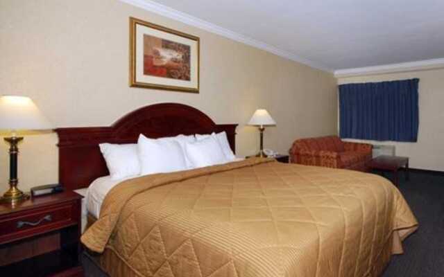 Quality Inn Near City of Hope 1