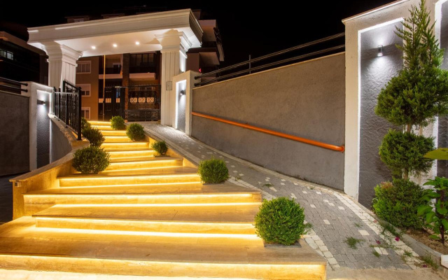 Loovox Suites