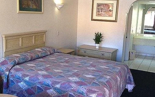 VIP Inn and Suites Cudahy