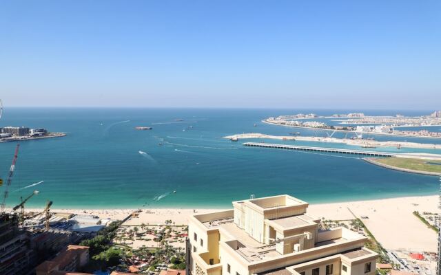 Ocean Front View in The JBR Walk 2