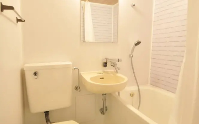 Designer's Room 302