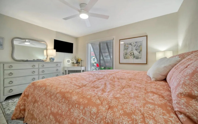 Bermuda Bay Beachside Condo