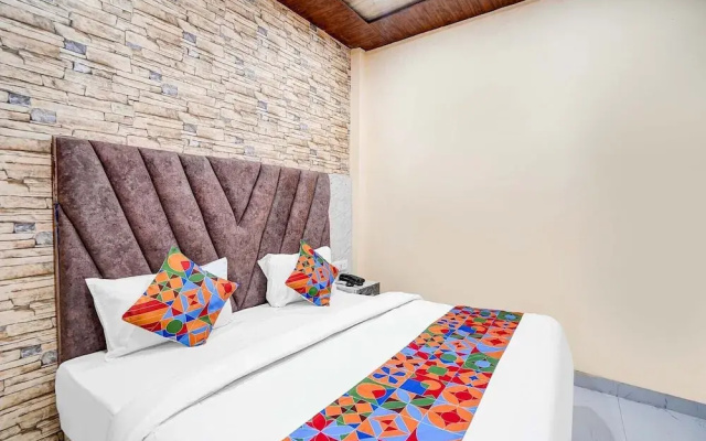 Fabhotel Ratraksh