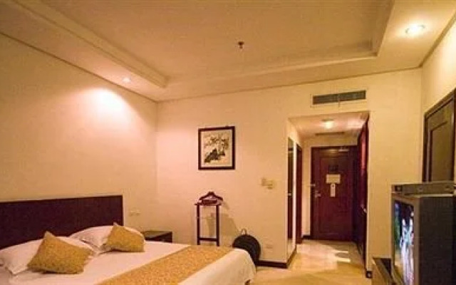Qingyang Xifeng Hotel
