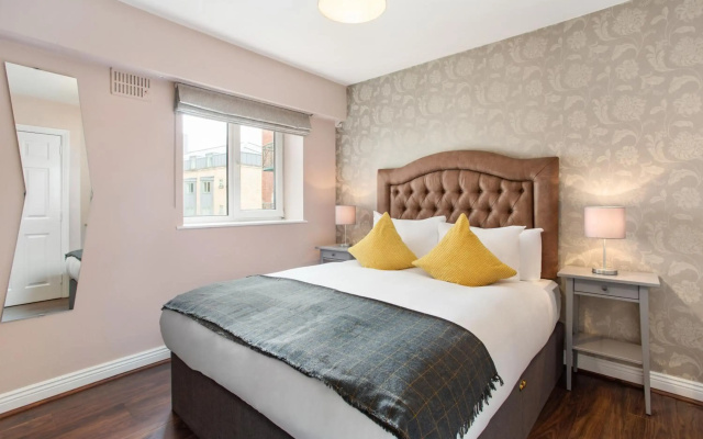 Drury Court Hotel