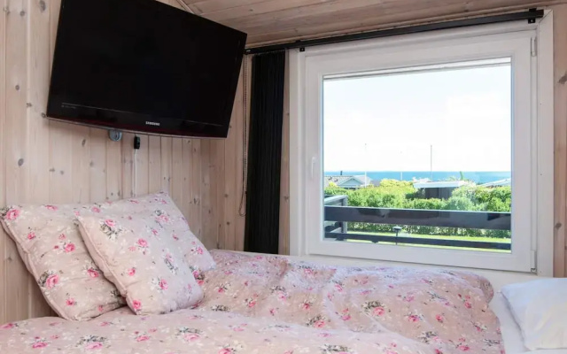 6 Person Holiday Home in Hejls