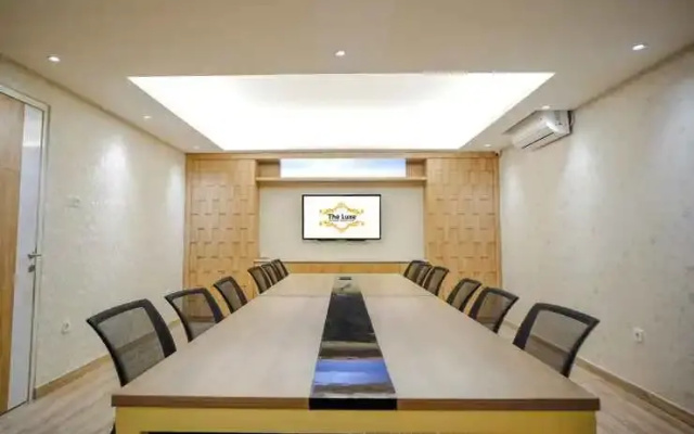 The Luxe Guesthouse 2