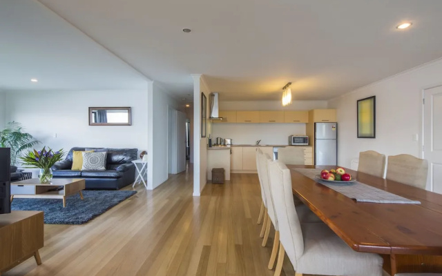 Unit B - Aspen Villa