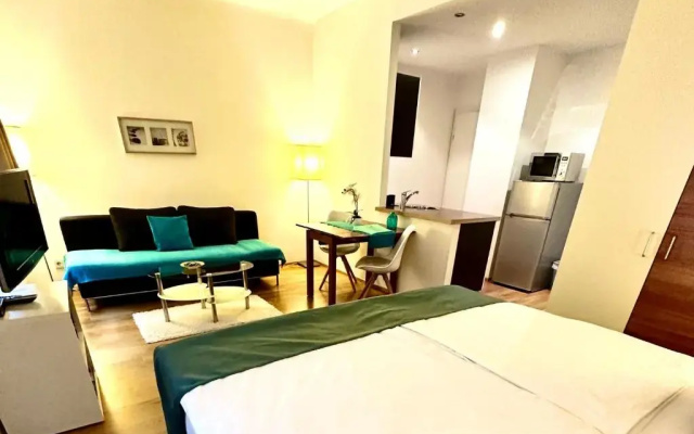 Home Sweet Apartments | contactless check-in
