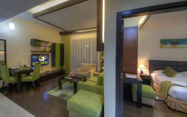 Отель Sunday Marina View Apartments