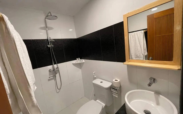 Green Leaf Guest House - Omadhoo