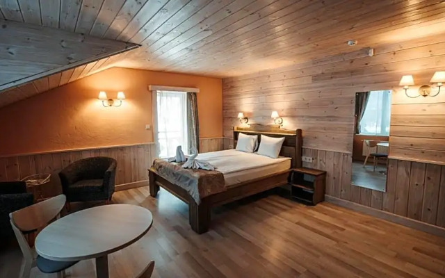 Agate Hotel