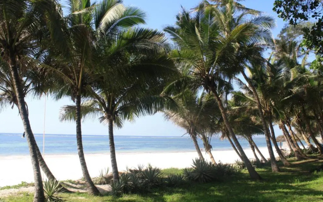 Diani Marine Divers Village