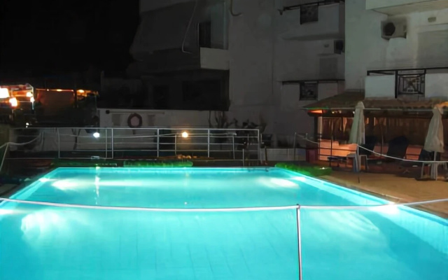 Irilena Apartments