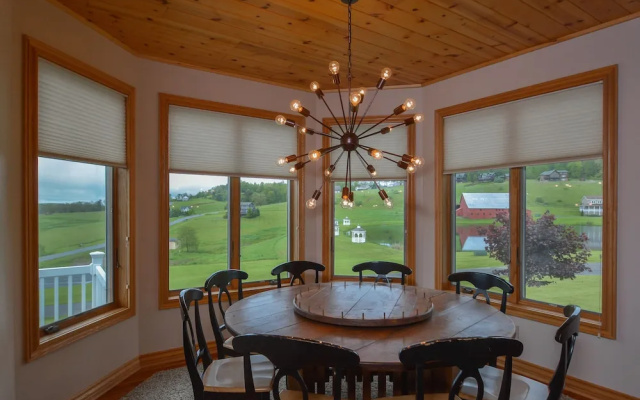 Endless Horizons 5 Bedroom House