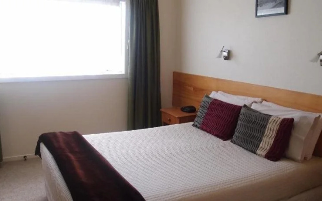 Shiralee Executive Cottages