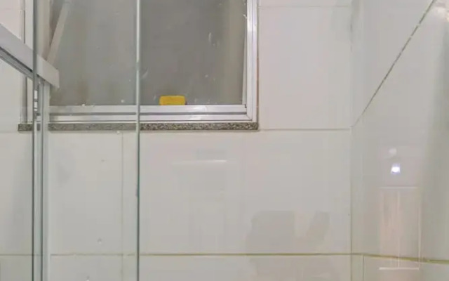 Loft c Ar e Wi-fi a 100m da Praia de Copacabana