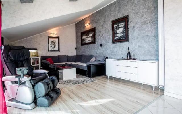 Luxury apartment Alduk close to Znjan beach with the sea view