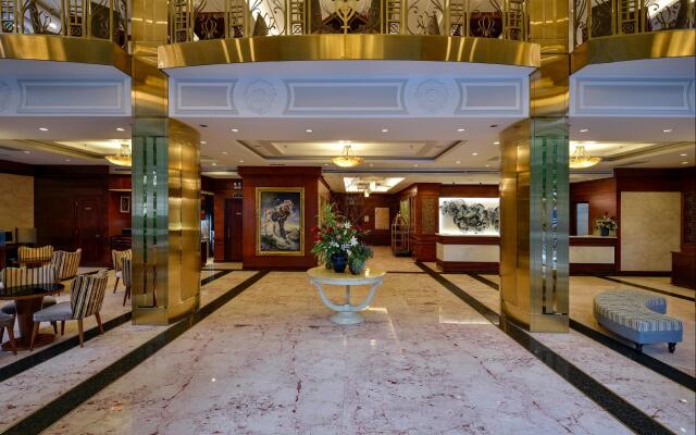 Aquari Hotel вид на фасад