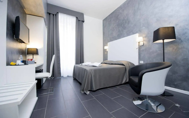 Grey&White B&B