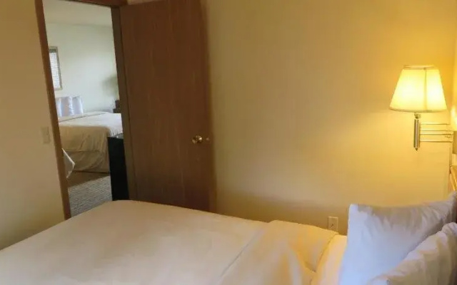 Malibu Inn