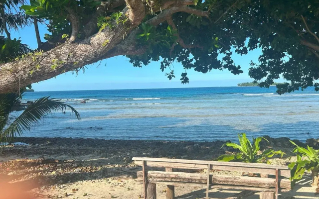 Garden Reef Bungalows