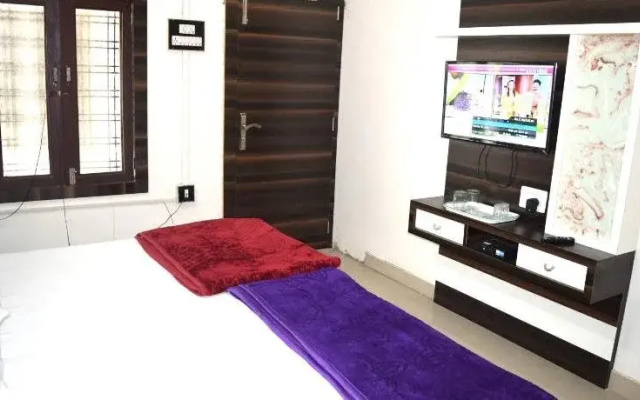 Hotel Gokul